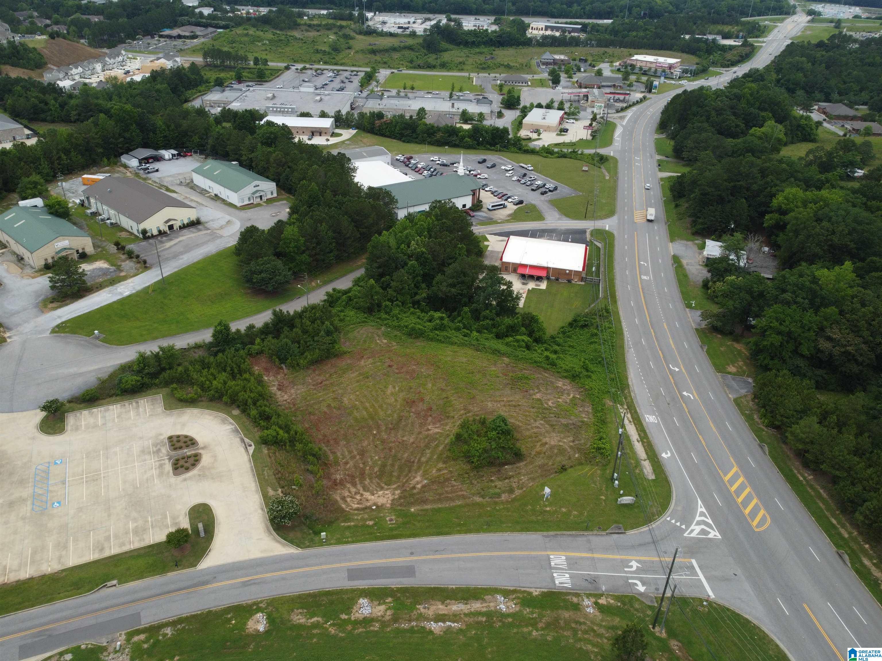 200 Applegate Parkway, Unit 1 Pelham, AL 35124 - Photo 4 of 10