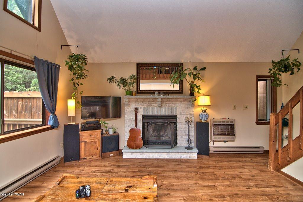 2318 Brookfield Road Lake Ariel, PA 18436 - Photo 5 of 49