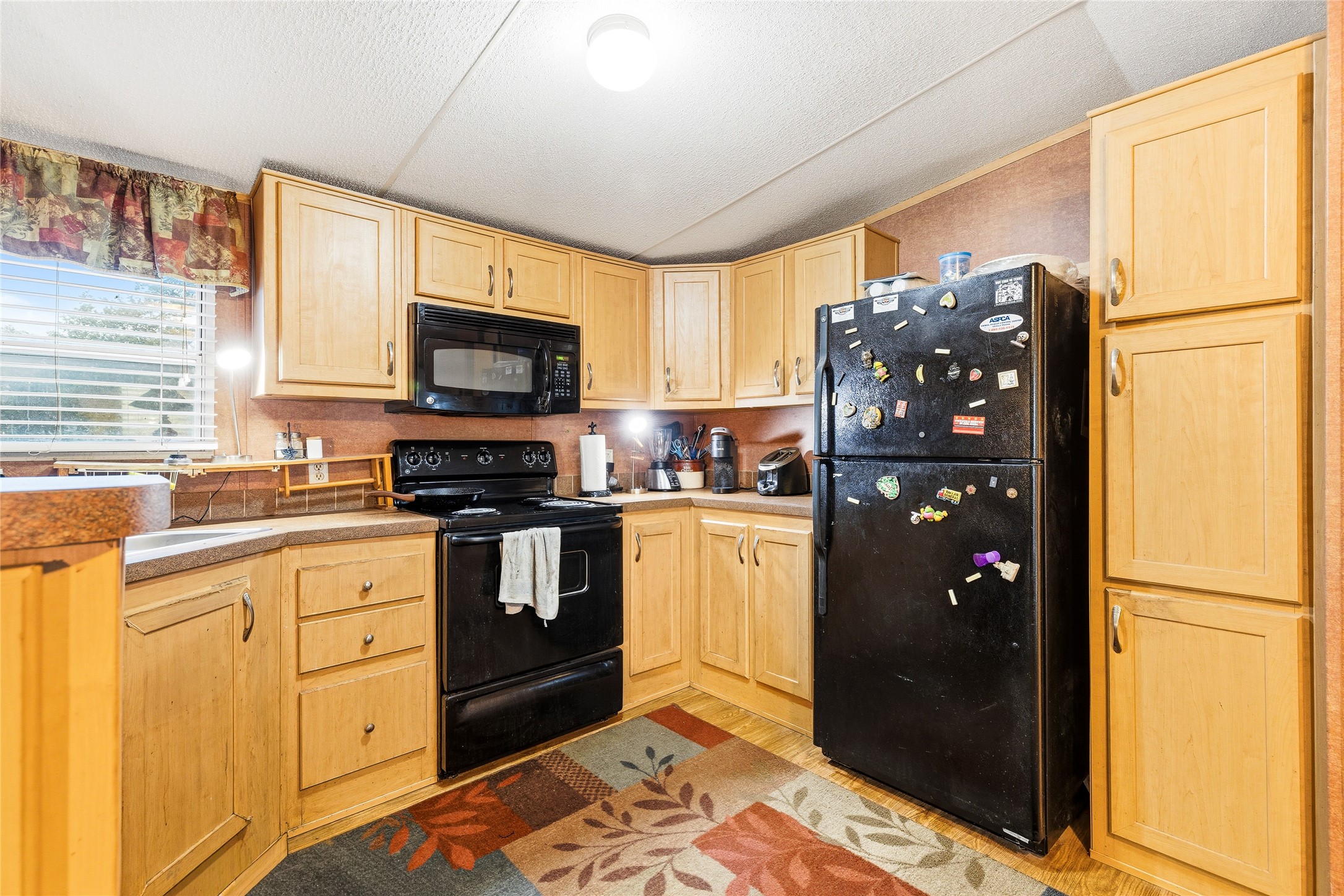 700 Thurman Road San Marcos, TX 78666 - Photo 7 of 32