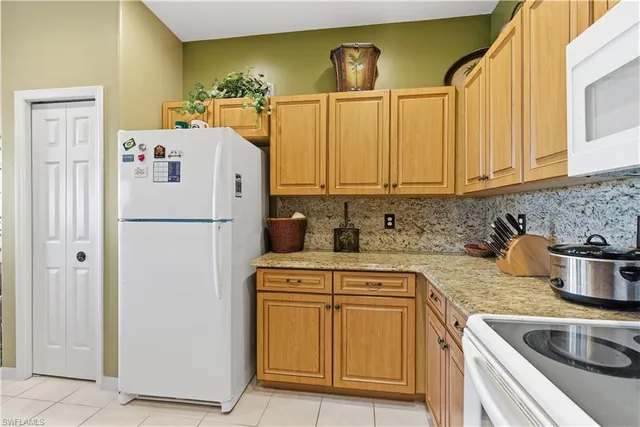 $305,000 | 9290 Bayberry Bend, Unit 202, Fort Myers, FL 33908