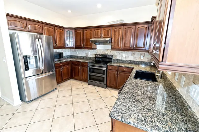 $3,700 | 11108 Belle Haven Drive, New Port Richey, FL 34654