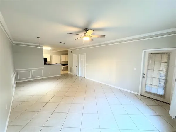 $1,700 | 4305 Bayside Village Drive, Unit 104, Tampa, FL 33615
