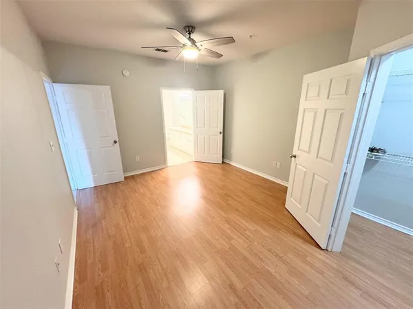 $1,700 | 4305 Bayside Village Drive, Unit 104, Tampa, FL 33615