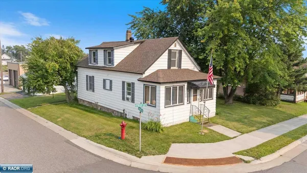 $129,900 | 2 1st Street, Nashwauk, MN 55769