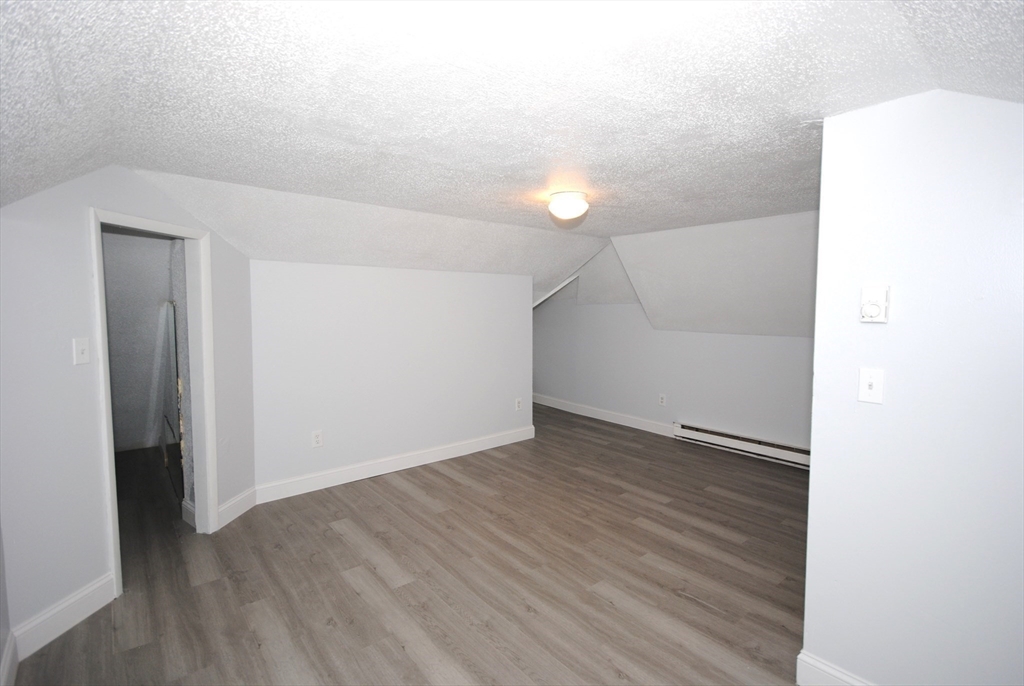 72 Hall Street Springfield, MA 01108 - Photo 34 of 39