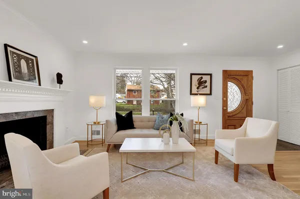 $675,000 | 4904 Adrian Street, Rockville, MD 20853
