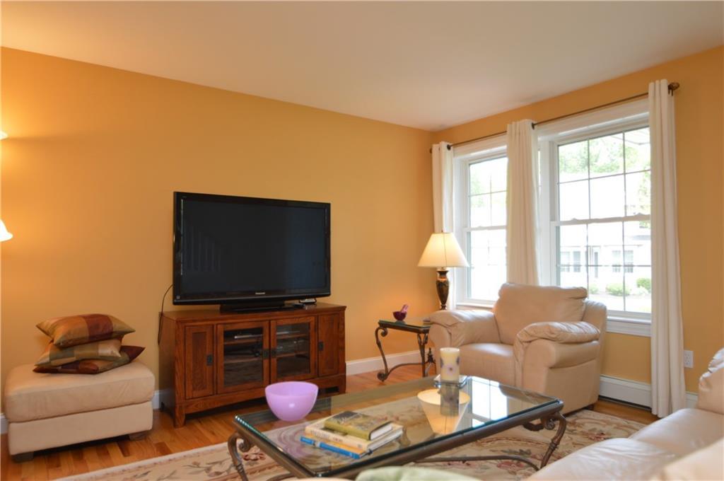 184 Delaware Court, Unit 184 Portland, ME 04103 - Photo 3 of 32 Photo