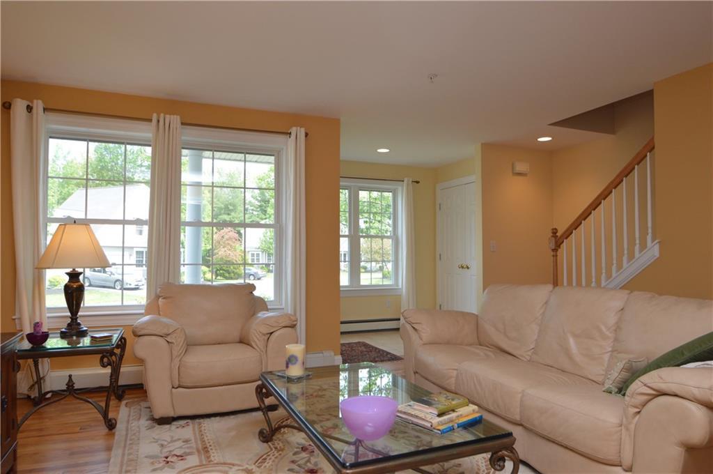 184 Delaware Court, Unit 184 Portland, ME 04103 - Photo 4 of 32 Photo