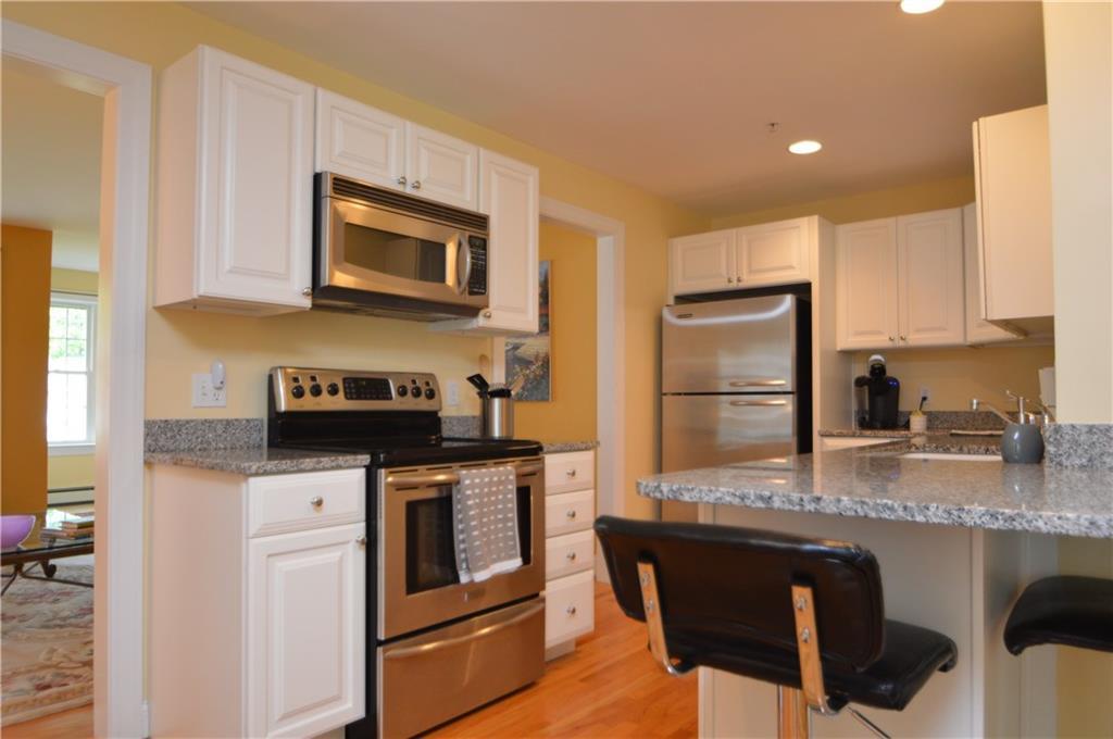 184 Delaware Court, Unit 184 Portland, ME 04103 - Photo 5 of 32 Photo