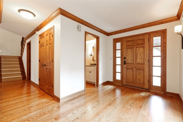 3 Tartan Ridge Road Burr Ridge, IL 60527 - Photo 2 of 15