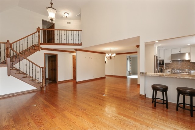 3 Tartan Ridge Road Burr Ridge, IL 60527 - Photo 6 of 15
