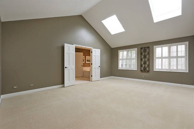 3 Tartan Ridge Road Burr Ridge, IL 60527 - Photo 8 of 15