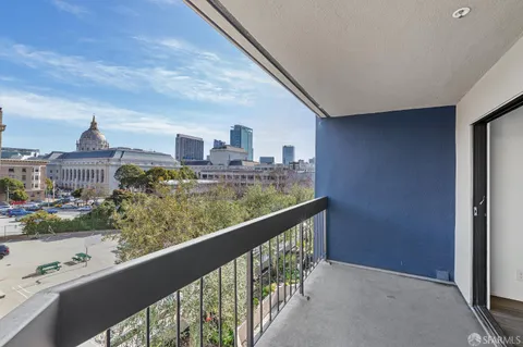 $4,950 | 720 Gough Street, Unit 45, San Francisco, CA 94102