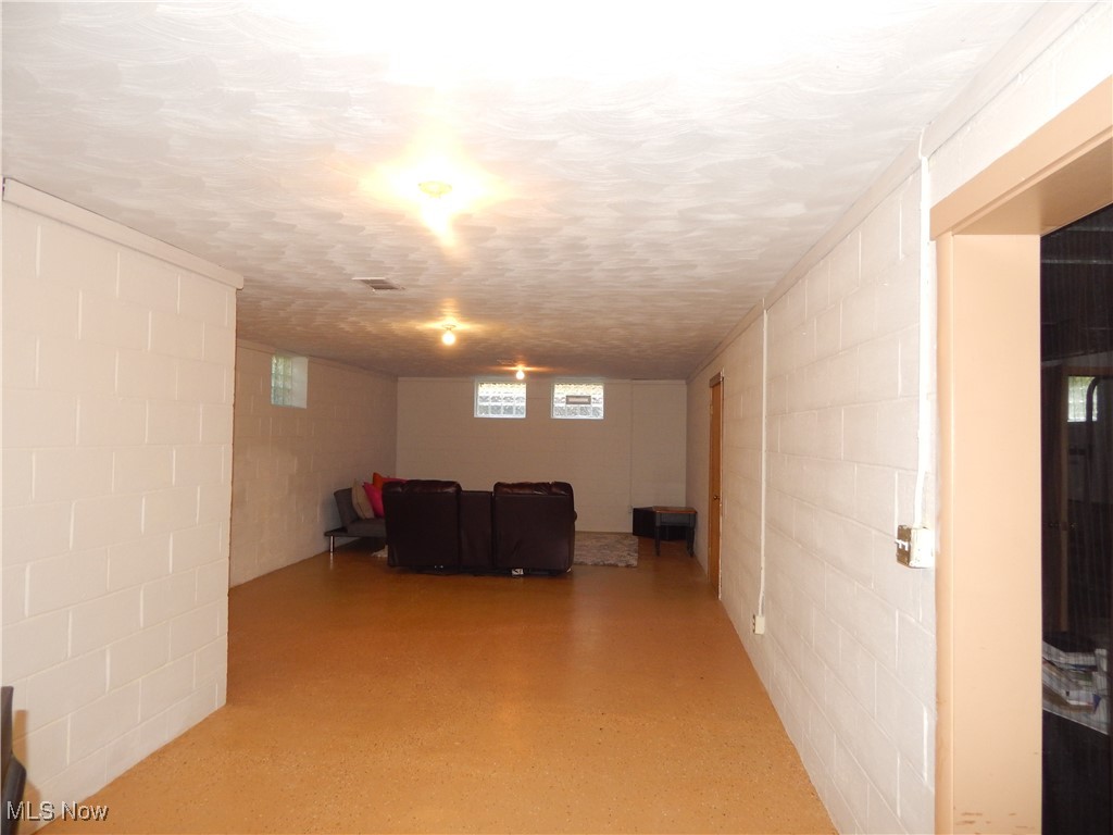 2128 Miami Road Euclid, OH 44117 - Photo 34 of 36 Rec room