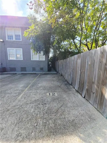 $1,600 | 920 South Carrollton Avenue, Unit C, New Orleans, LA 70118