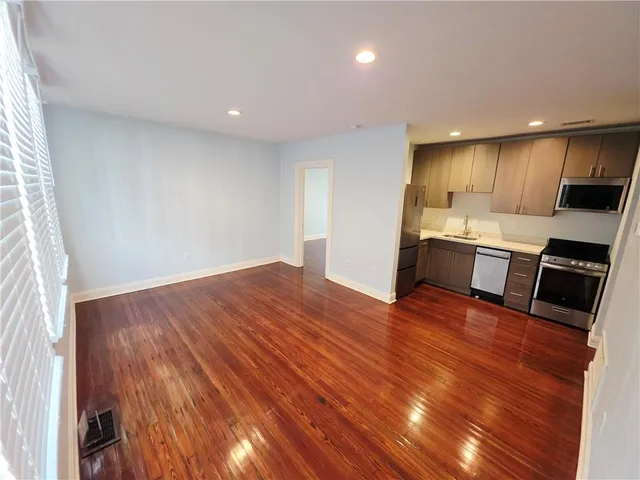 $1,600 | 920 South Carrollton Avenue, Unit C, New Orleans, LA 70118