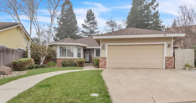 $589,000 | 8833 Aquarius Avenue, Elk Grove, CA 95624