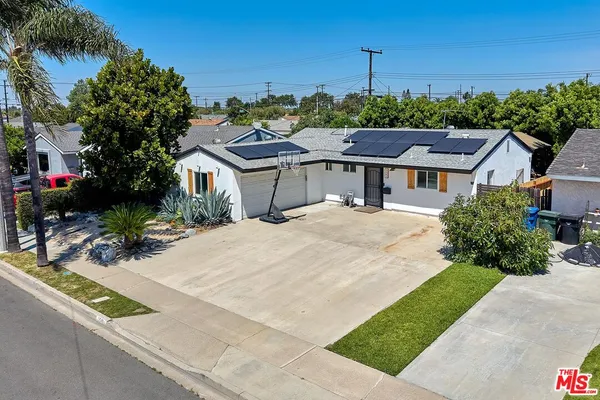 $989,000 | 5541 Marcella Avenue, Cypress, CA 90630