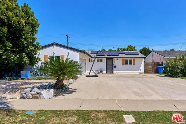 $989,000 | 5541 Marcella Avenue, Cypress, CA 90630