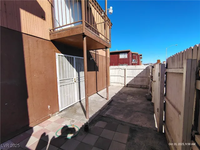 $1,125 | 3663 Kolendo Court, Unit A, Las Vegas, NV 89103