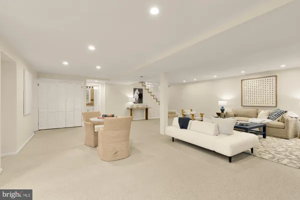 $1,750,000 | 5001 Overlea Court, Bethesda, MD 20816