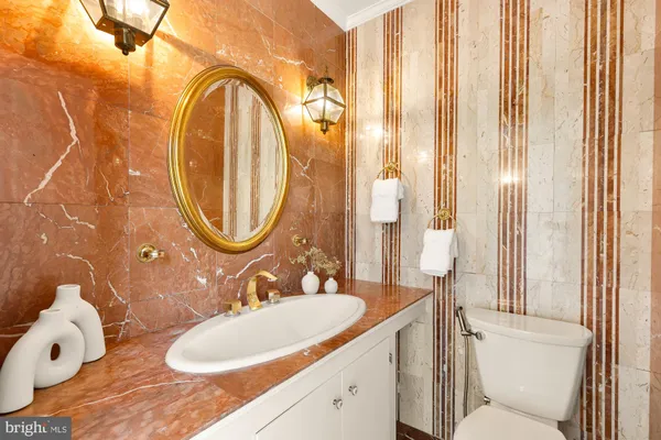 $1,750,000 | 5001 Overlea Court, Bethesda, MD 20816
