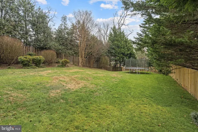 $1,750,000 | 5001 Overlea Court, Bethesda, MD 20816