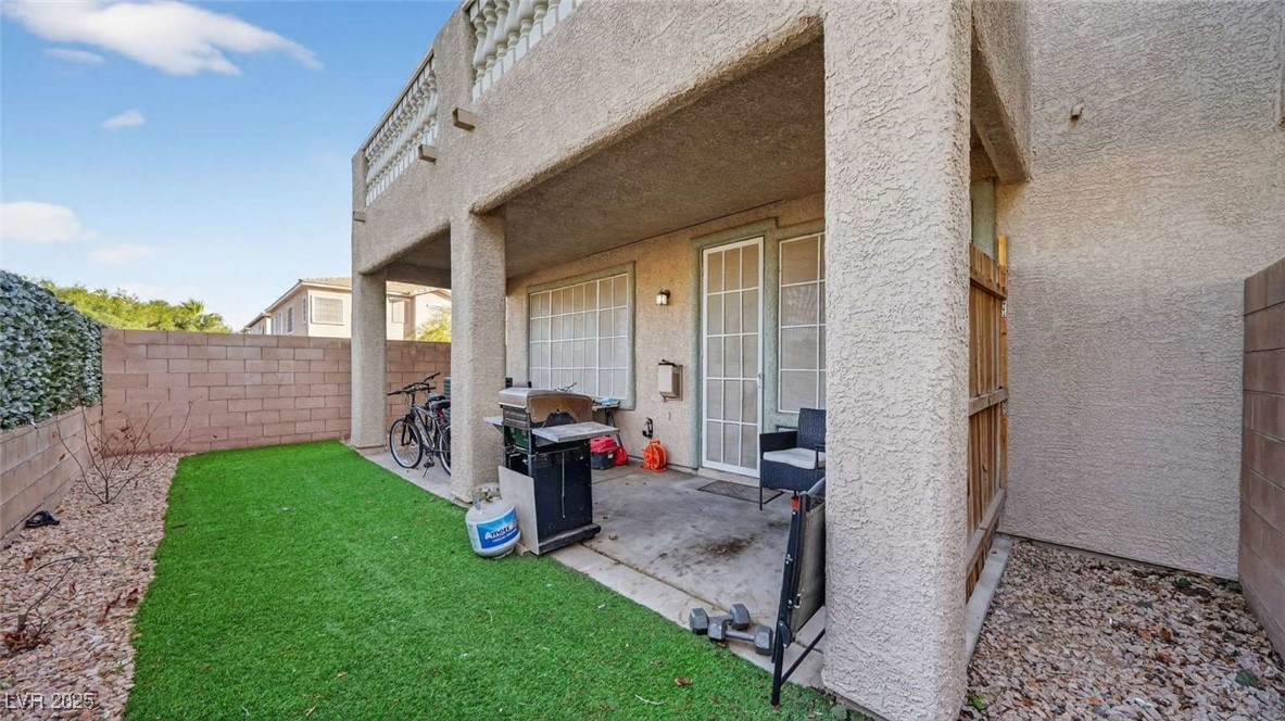 742 Solitude Point Avenue Henderson, NV 89012 - Photo 6 of 35