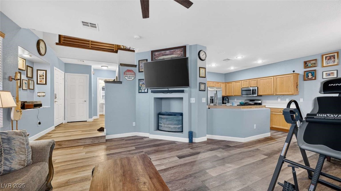 742 Solitude Point Avenue Henderson, NV 89012 - Photo 9 of 35