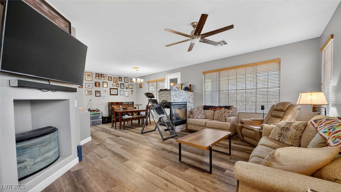 742 Solitude Point Avenue Henderson, NV 89012 - Photo 10 of 35