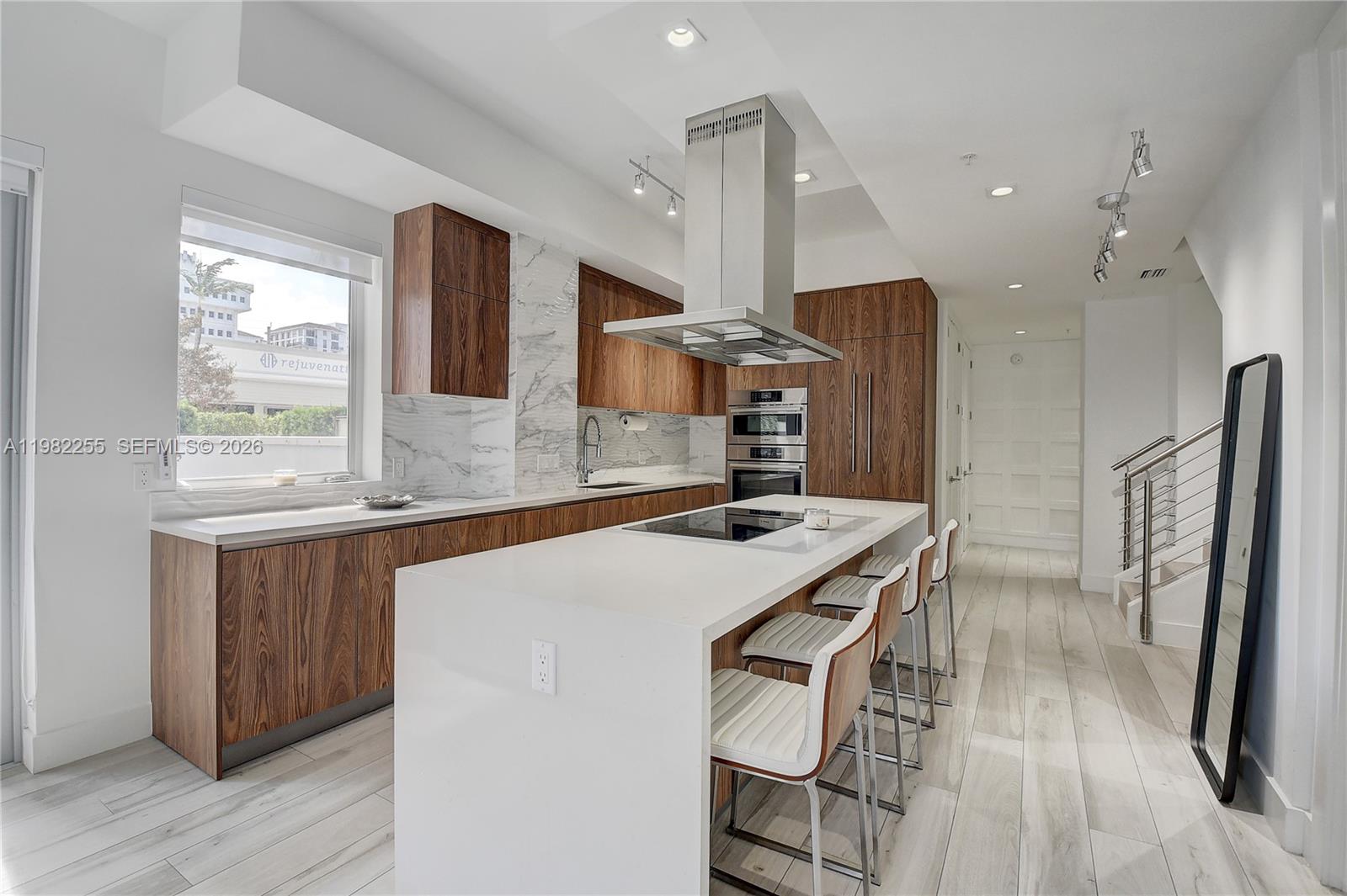 155 East Boca Raton Road, Unit TH1 Boca Raton, FL 33432 - Photo 2 of 45