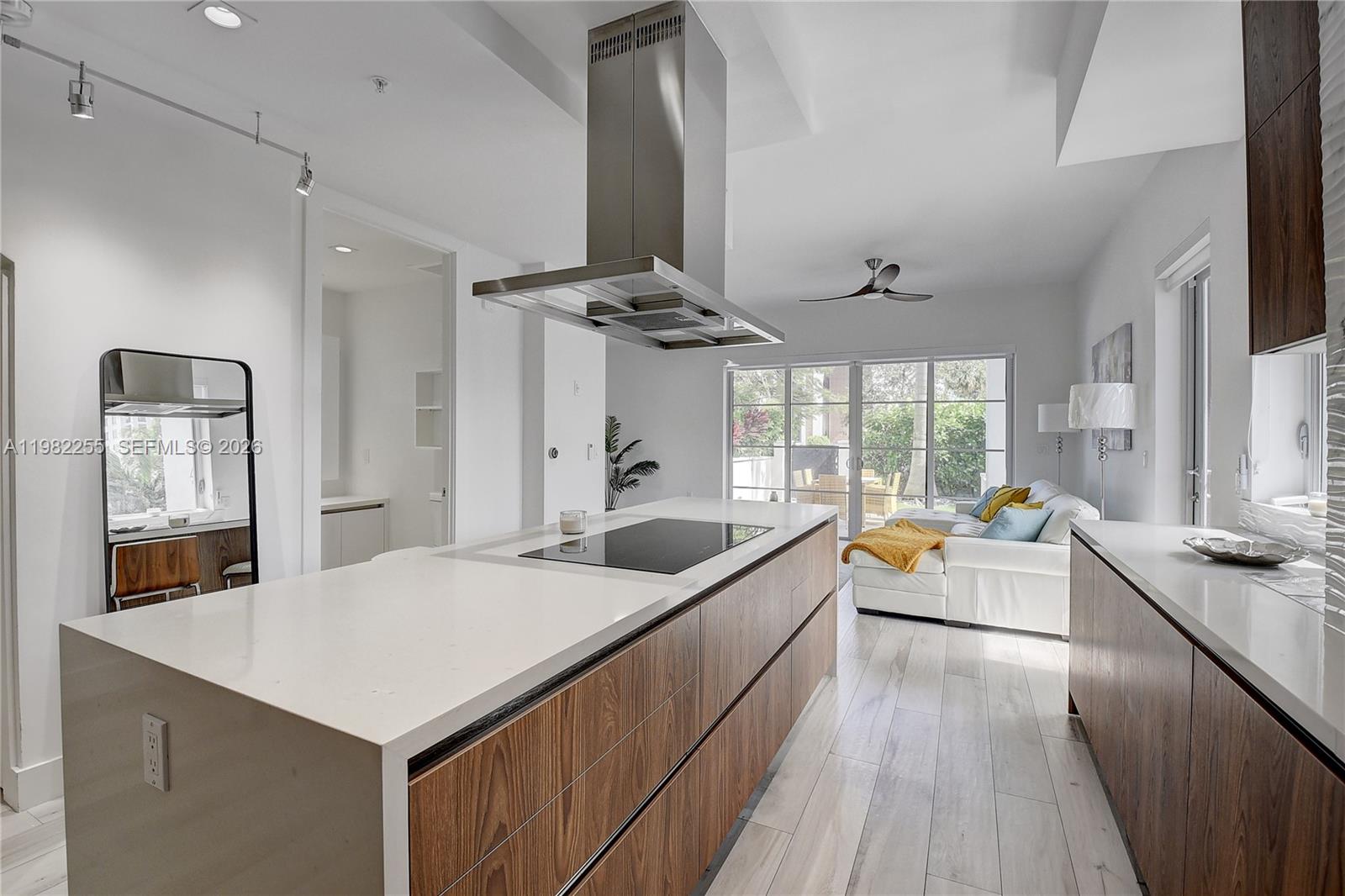 155 East Boca Raton Road, Unit TH1 Boca Raton, FL 33432 - Photo 4 of 45