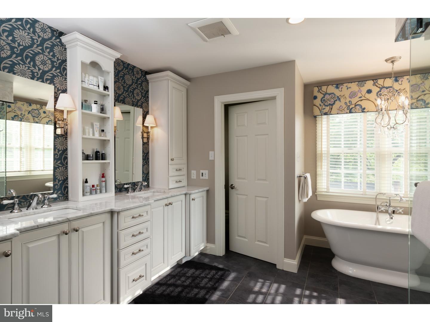 661 Limehouse Road Wayne, PA 19087 - Photo 12 of 25 Master Bathroom