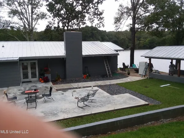 $1,295,000 | 683 B Cedar Hill Road, Flora, MS 39071