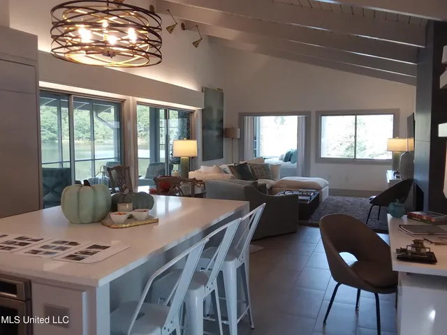 $1,295,000 | 683 B Cedar Hill Road, Flora, MS 39071