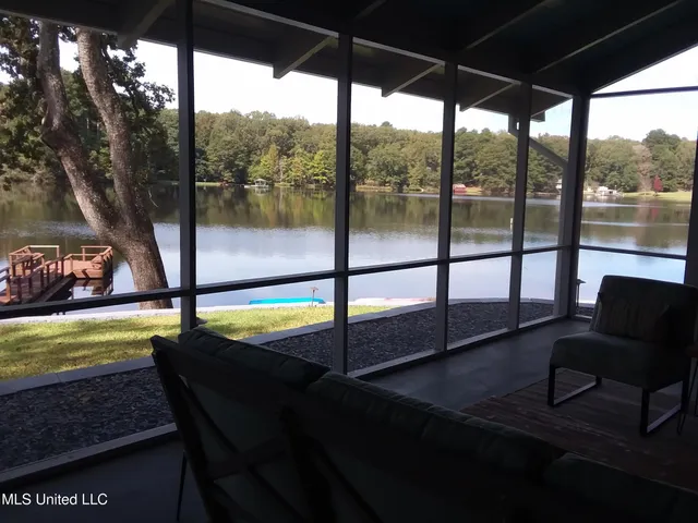 $1,295,000 | 683 B Cedar Hill Road, Flora, MS 39071