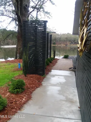 $1,295,000 | 683 B Cedar Hill Road, Flora, MS 39071