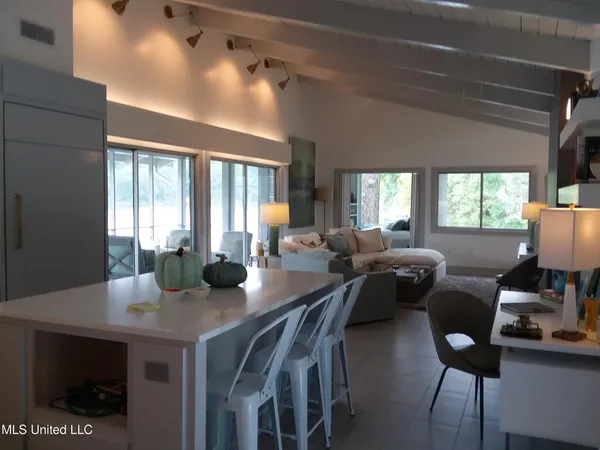 $1,295,000 | 683 B Cedar Hill Road, Flora, MS 39071