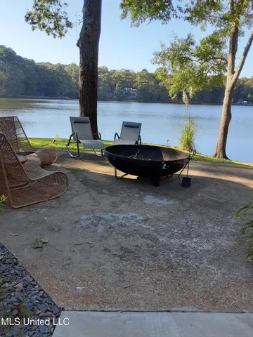 $1,295,000 | 683 B Cedar Hill Road, Flora, MS 39071