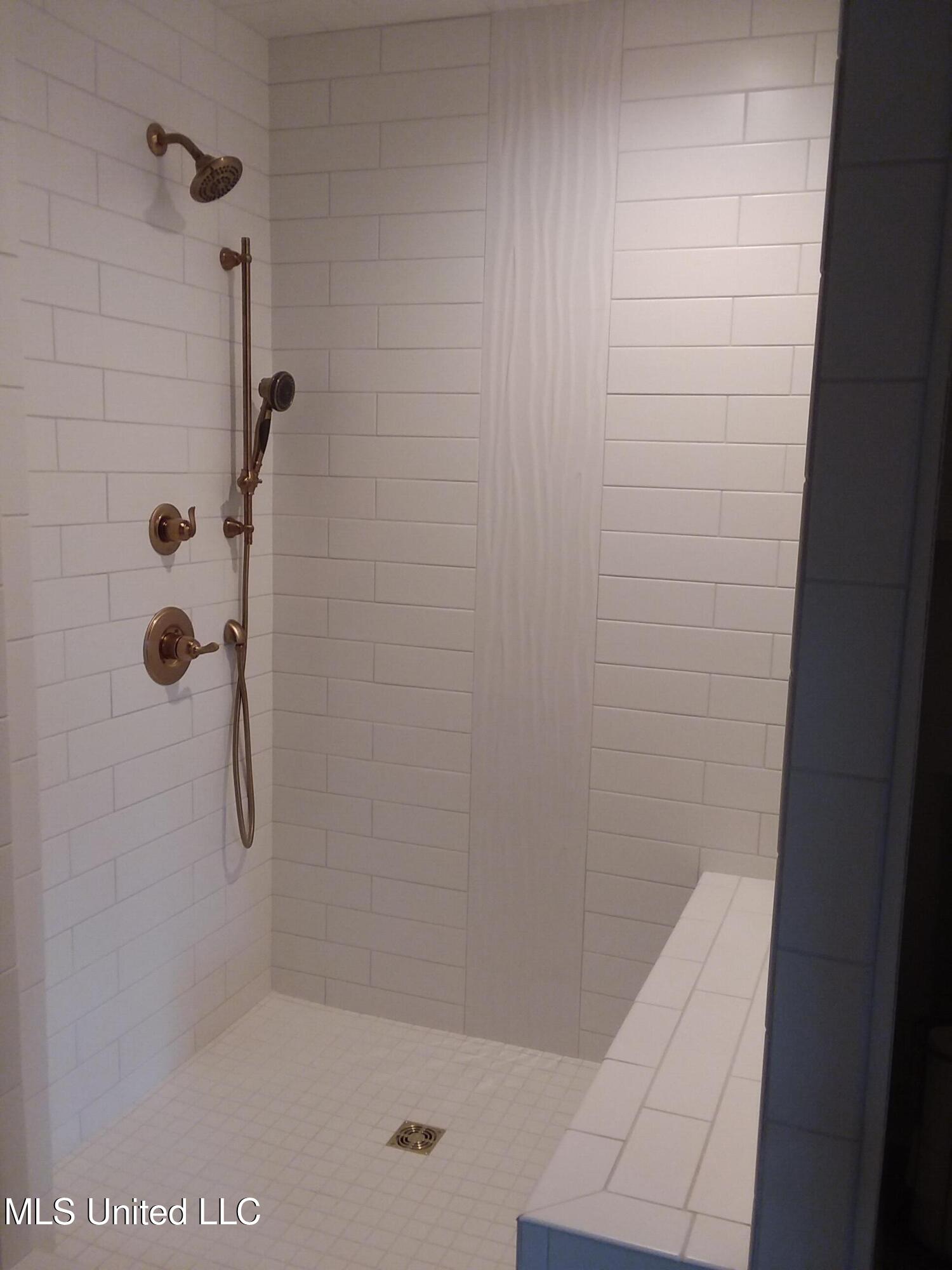 683 B Cedar Hill Road Flora, MS 39071 - Photo 8 of 62 20180930_134537