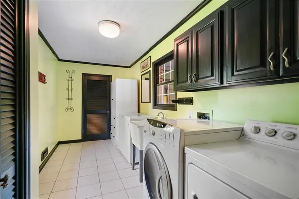 $650,000 | 400 Simpson Road Northeast, White, GA 30184