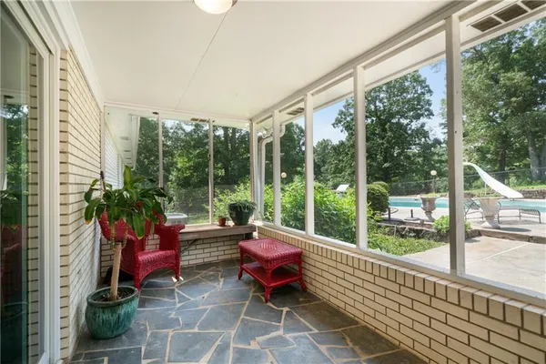 $650,000 | 400 Simpson Road Northeast, White, GA 30184