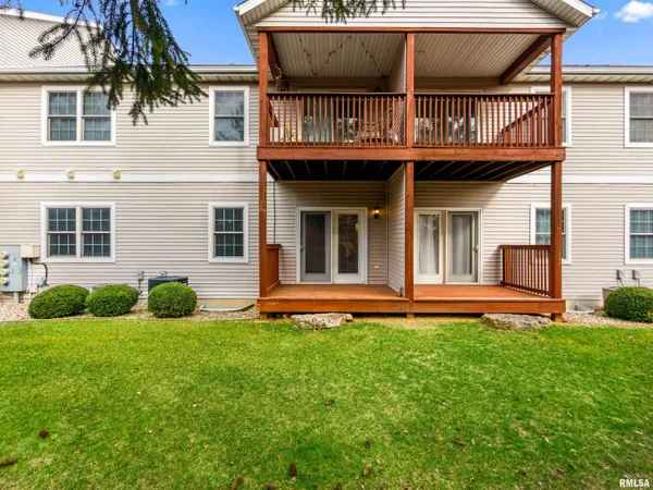 $189,900 | 922 West Trailcreek Drive, Peoria, IL 61614