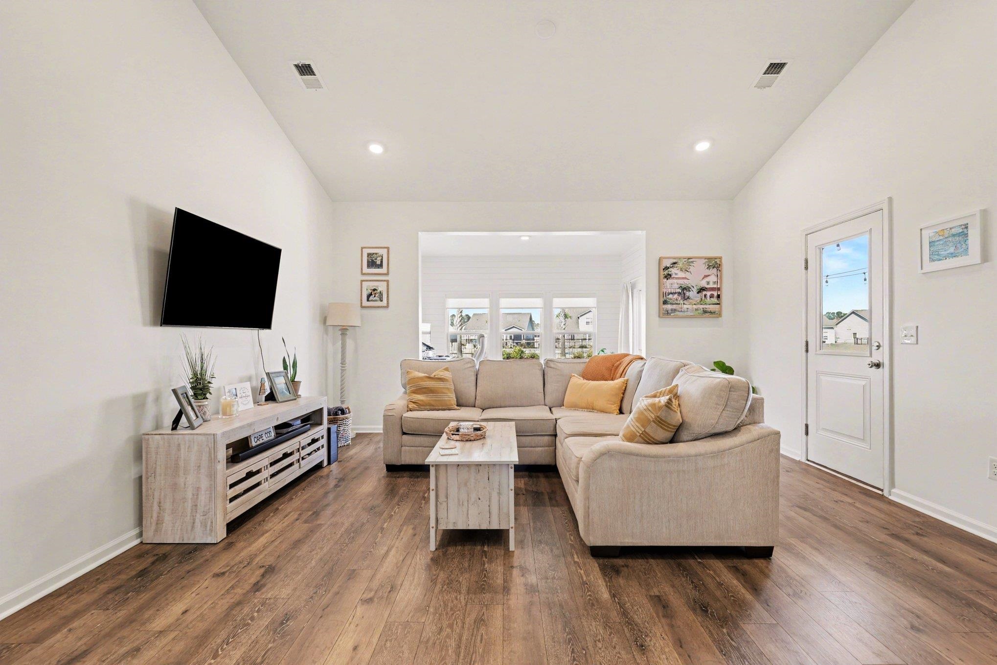 811 Spindel Drive Myrtle Beach, SC 29588 - Photo 5 of 40