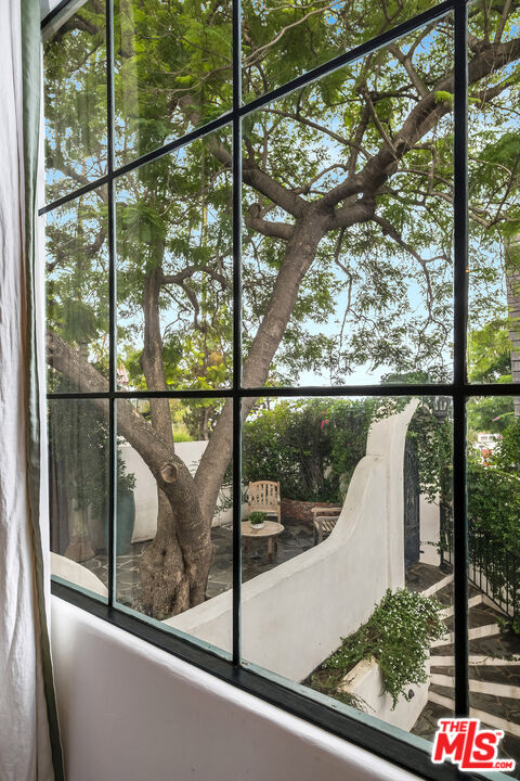 5655 Briarcliff Road Los Angeles, CA 90068 - Photo 11 of 64 Gallery Image 11