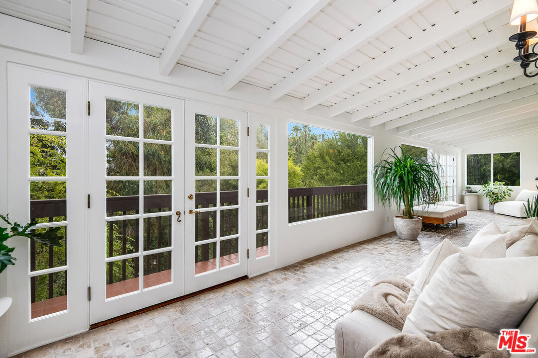5655 Briarcliff Road Los Angeles, CA 90068 - Photo 13 of 64 Gallery Image 13