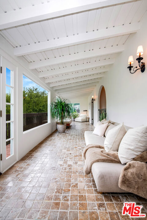 5655 Briarcliff Road Los Angeles, CA 90068 - Photo 14 of 64 Gallery Image 14
