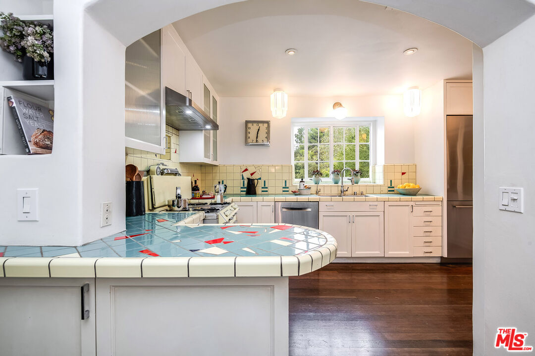 5655 Briarcliff Road Los Angeles, CA 90068 - Photo 25 of 64 Gallery Image 25
