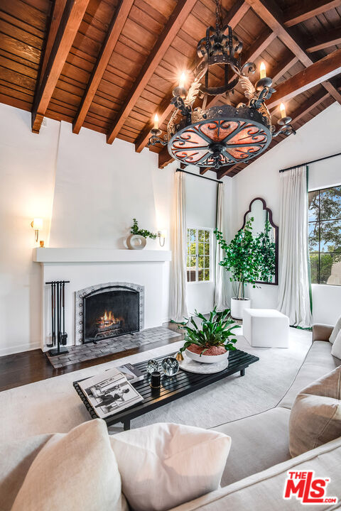 5655 Briarcliff Road Los Angeles, CA 90068 - Photo 9 of 64 Gallery Image 9