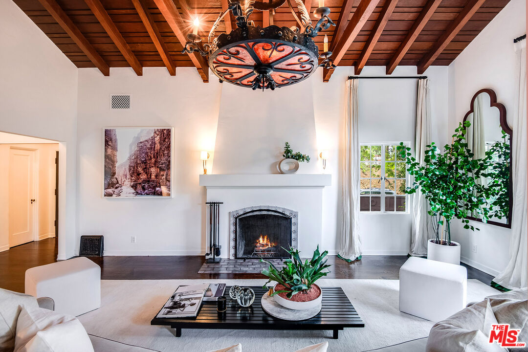 5655 Briarcliff Road Los Angeles, CA 90068 - Photo 10 of 64 Gallery Image 10